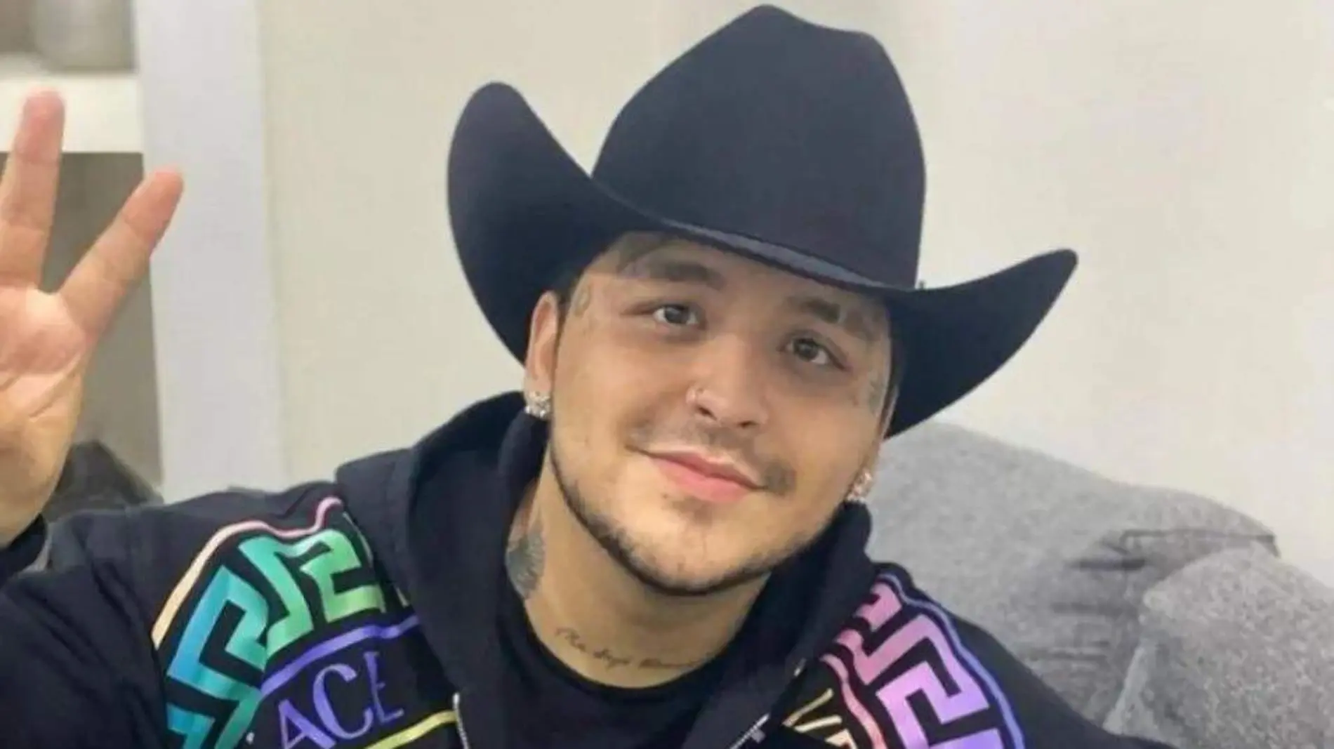 Christian Nodal y el K Pop